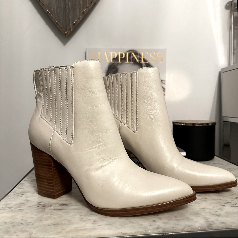 Aldo White Leather Wood Heeled Short Booties